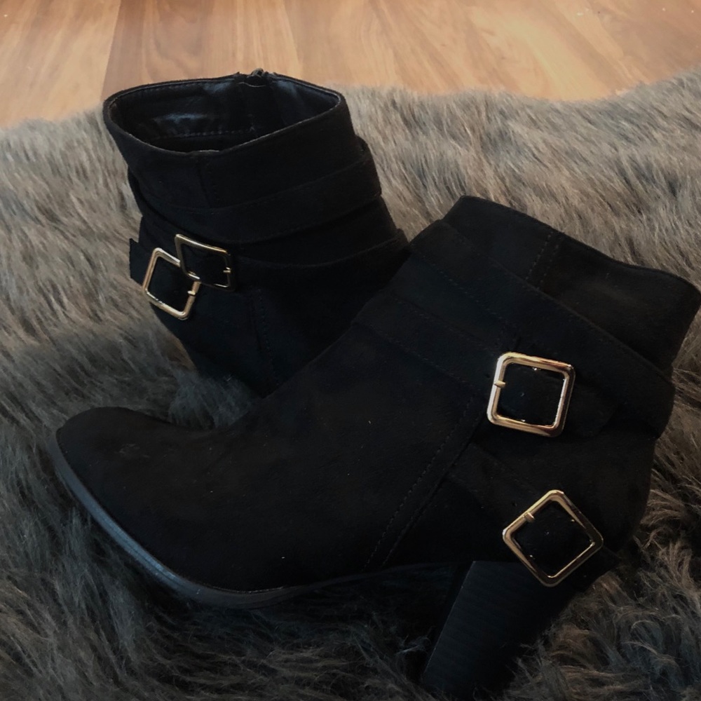 black ankle boots